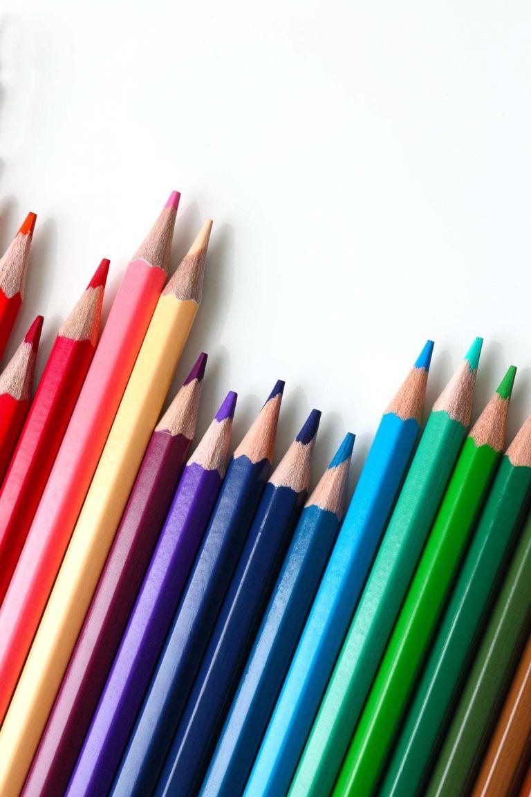 Color pencils to represent assessment